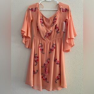 NWT - Pink Lily Women’s Small Peach Off The Shoulder Dress